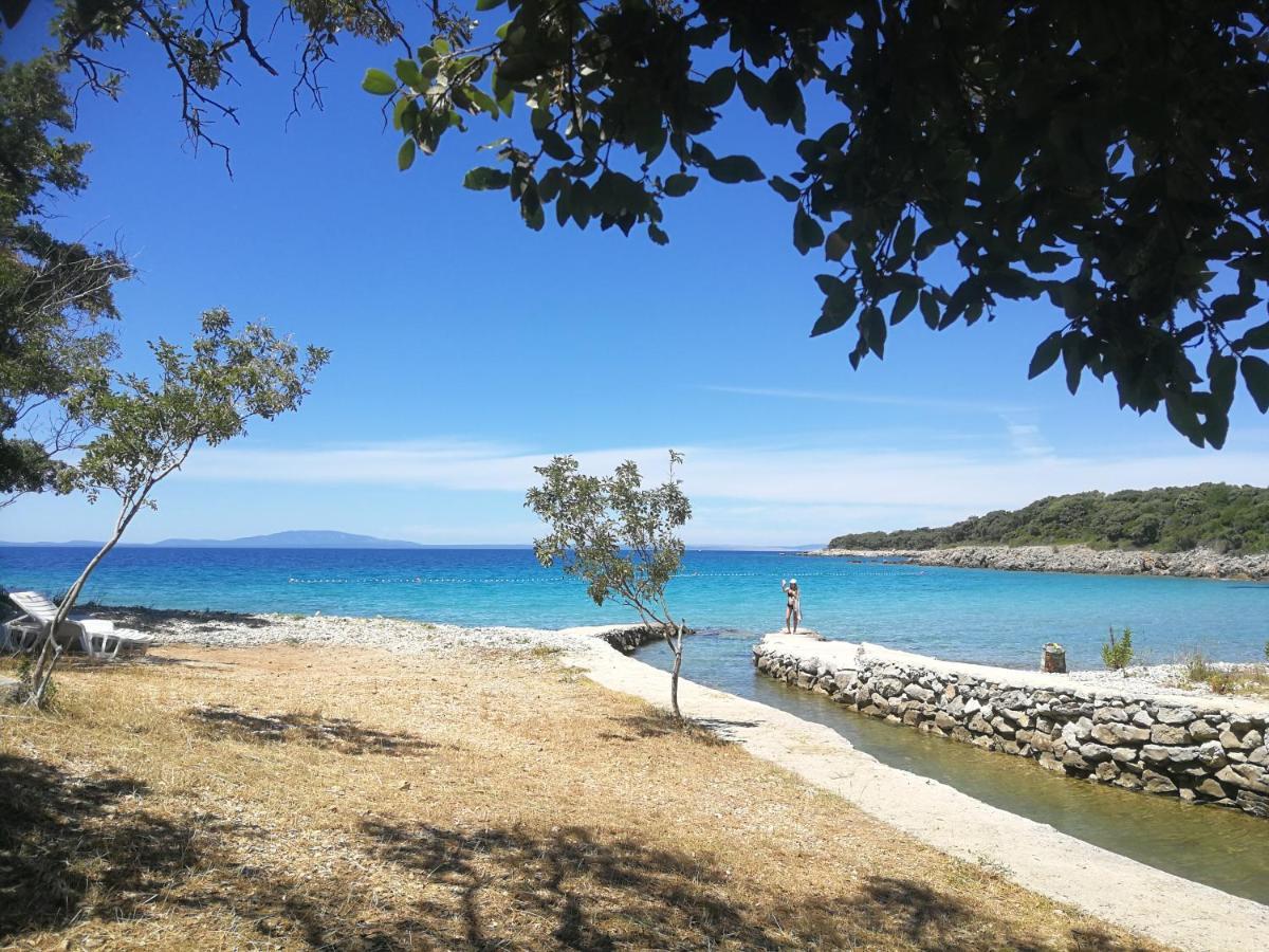 Apartments Solis, 50 M From The Sea - Jakisnica ภายนอก รูปภาพ
